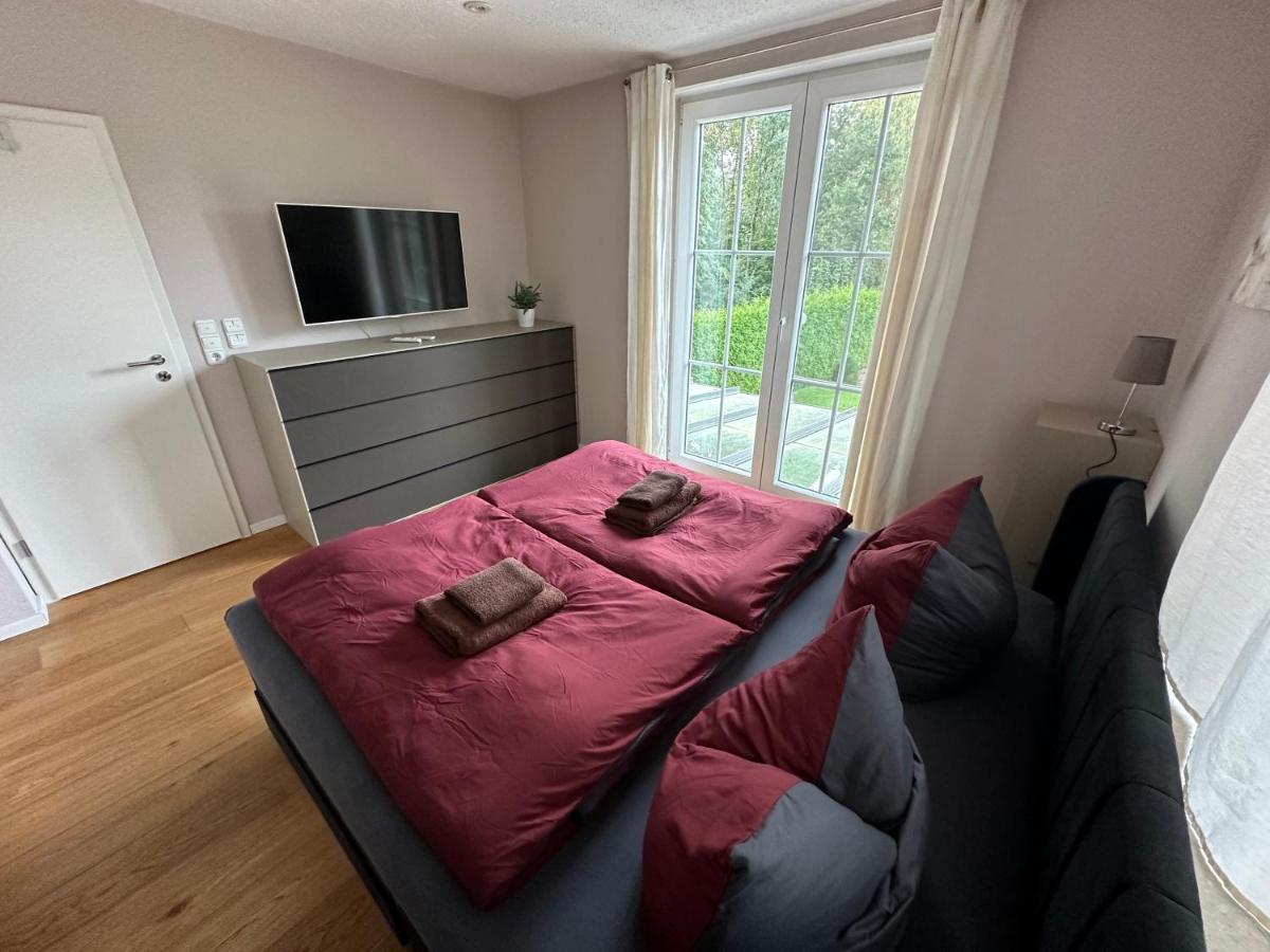 Stadtvilla In Leipzig 7 Personen 3 Schlafzimmer 2 Baeder Garten Und Terrasse Zentral Gelegen Messe Innenstadt Seen Exterior foto